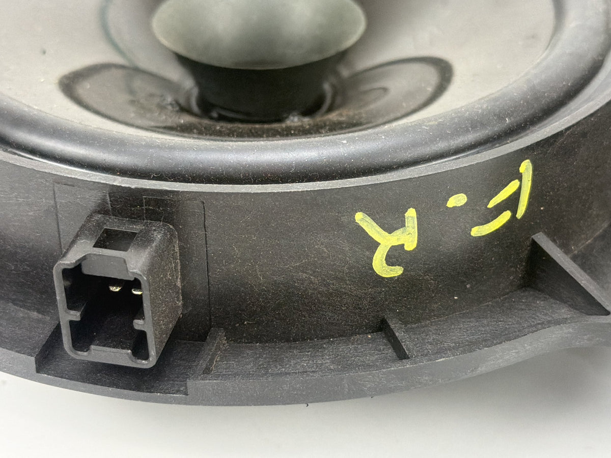 2013-2018 Nissan Altima Front Left Right Side Door Speaker Pair 28156-ZX10A OEM