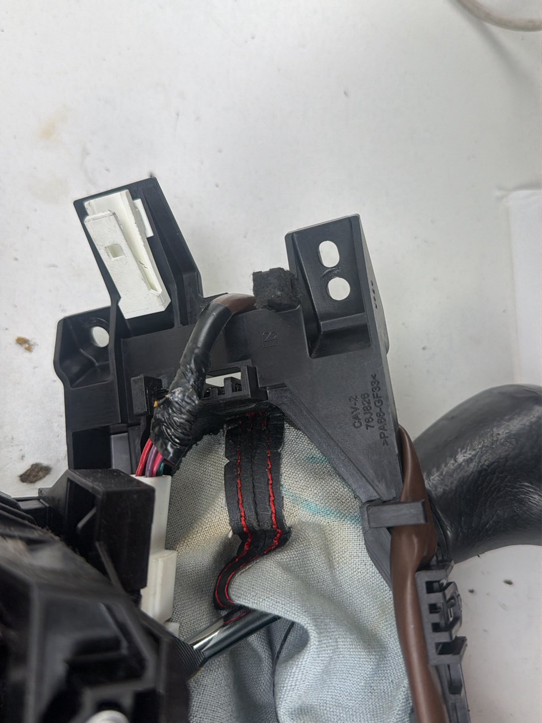 2015-2017 Toyota Camry Automatic Transmission Floor Gear Shifter Lever Box OEM