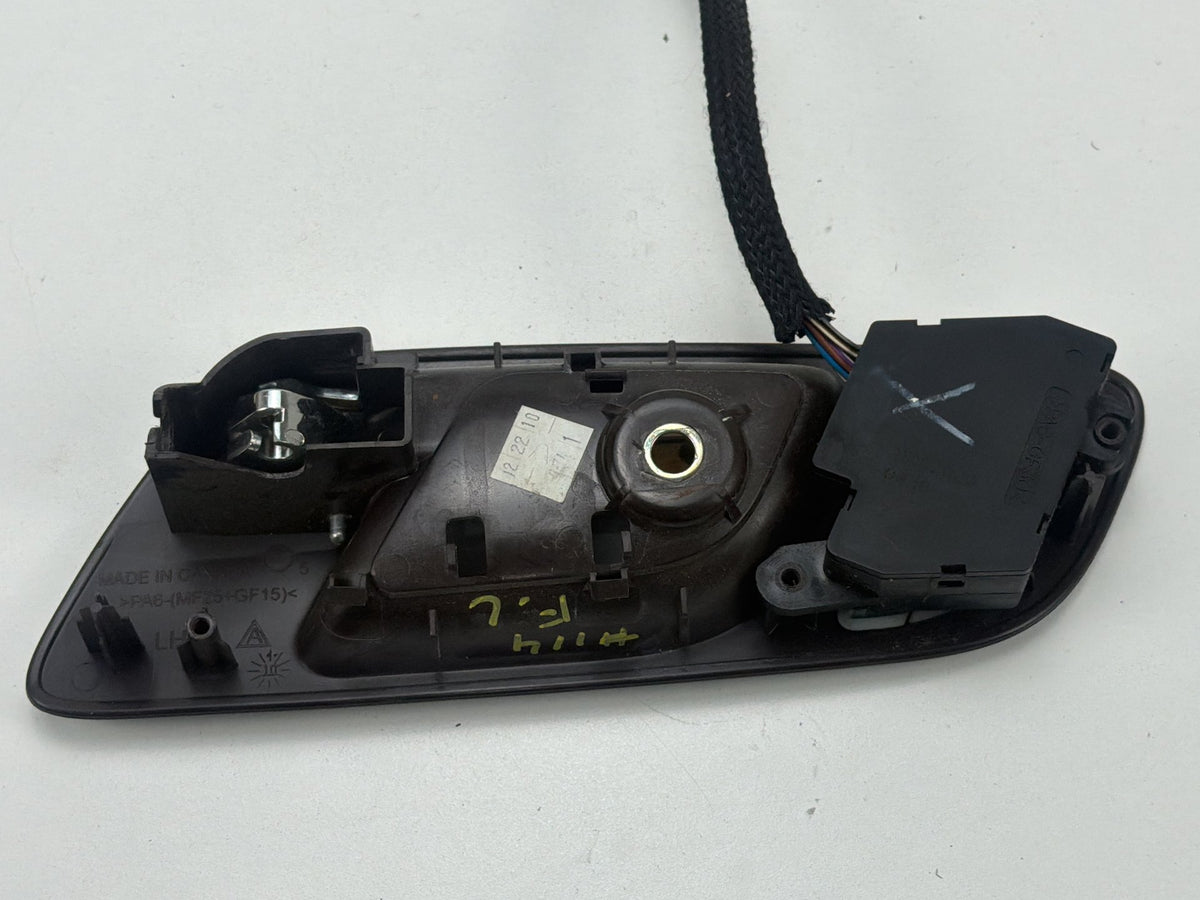 2007-2013 GMC Yukon XL 1500 Front Left Driver Side Interior Door Handle OEM