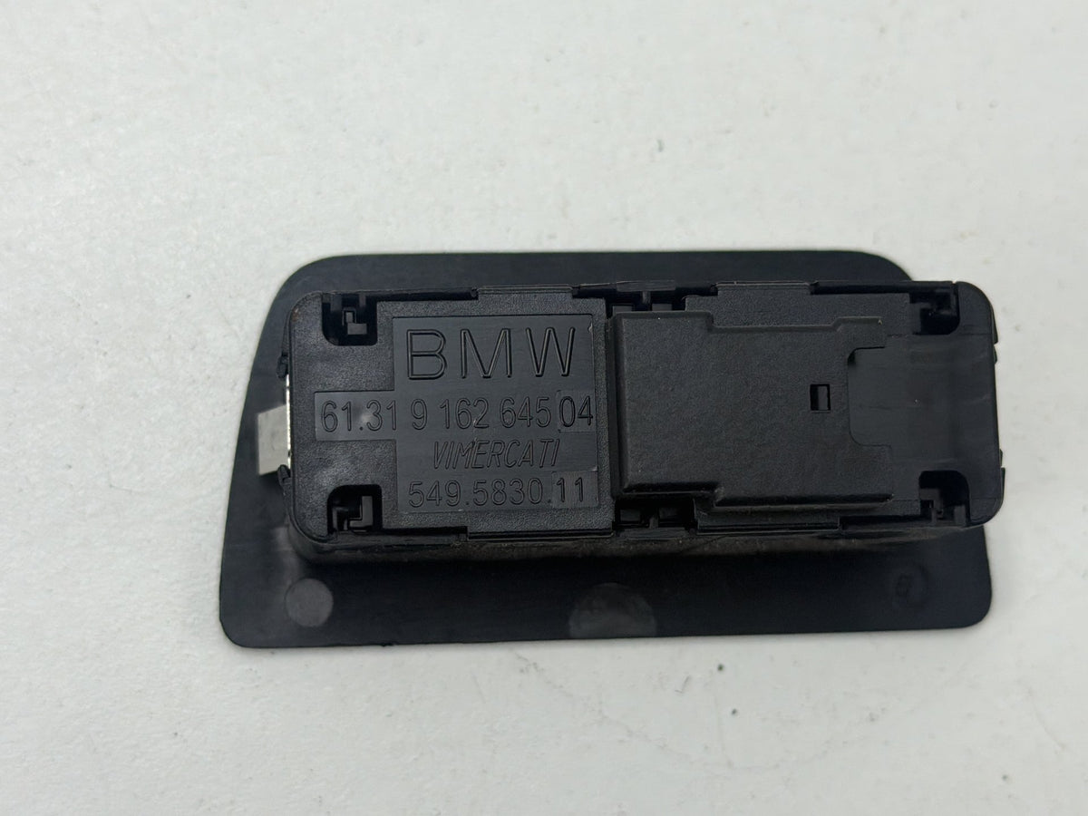 2011-2016 BMW 550i xDrive Rear Trunk Lid Central Locking Close Button Switch OEM