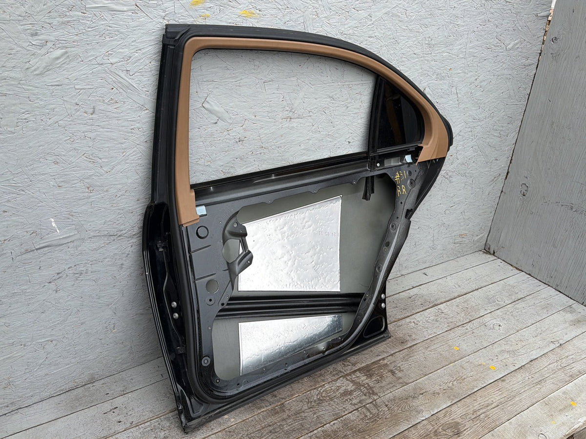 2007-2013 Mercedes-Benz S-Class 550 W221 Right Rear Door Shell OEM