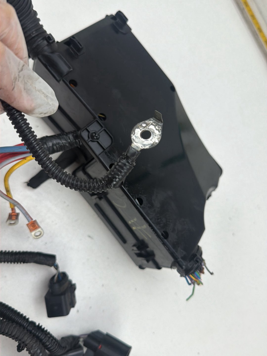 2012-2014 Ford Focus MK2 Engine Compartment Fuse Box With Wiring Harness OEM