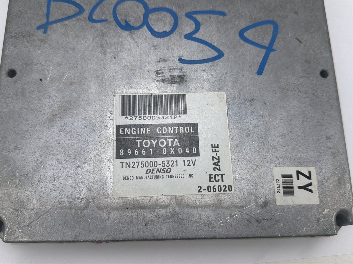 2002-2003 Toyota Camry - Engine Computer Control Module 89661-0X040 OEM