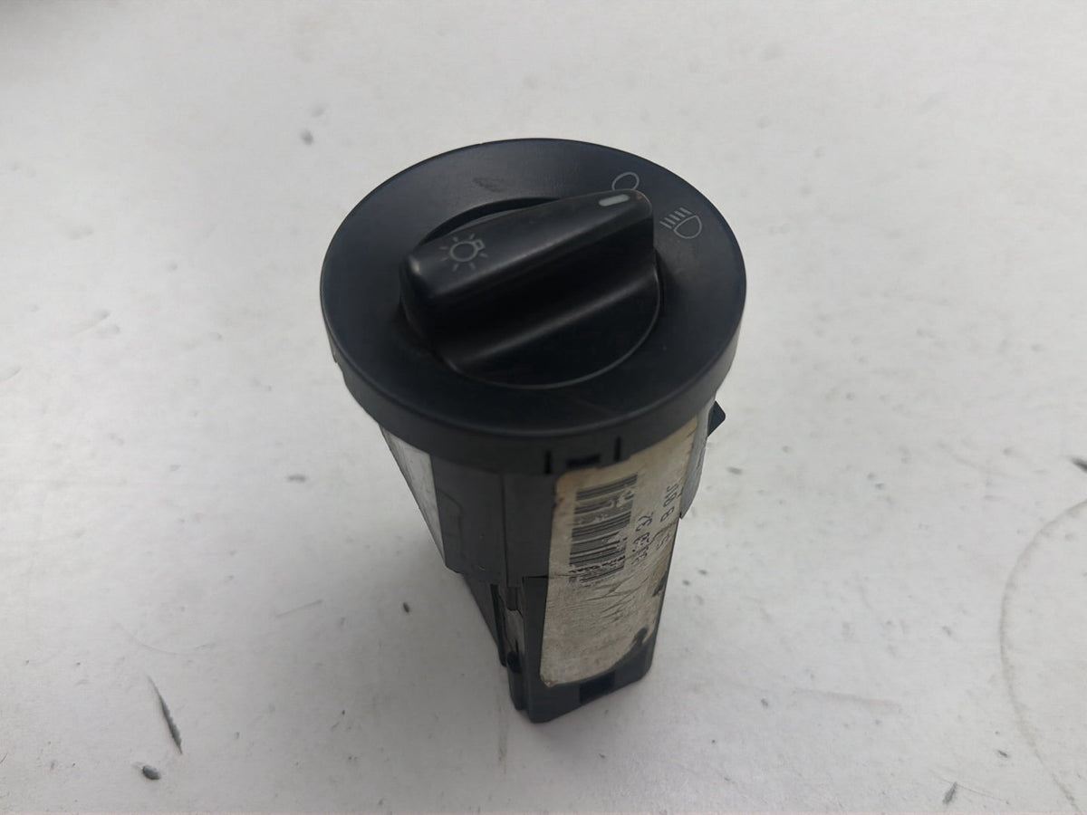 1998-2010 Volkswagen Beetle Headlight Control Switch 1C0941531B OEM