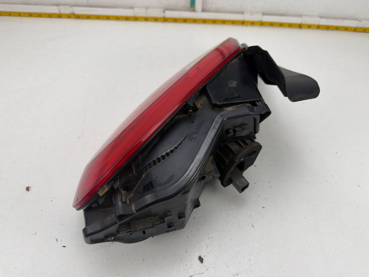 2012-2016 Volkswagen Beetle Rear Right Passenger Side Tail Light 5C5945096E OEM