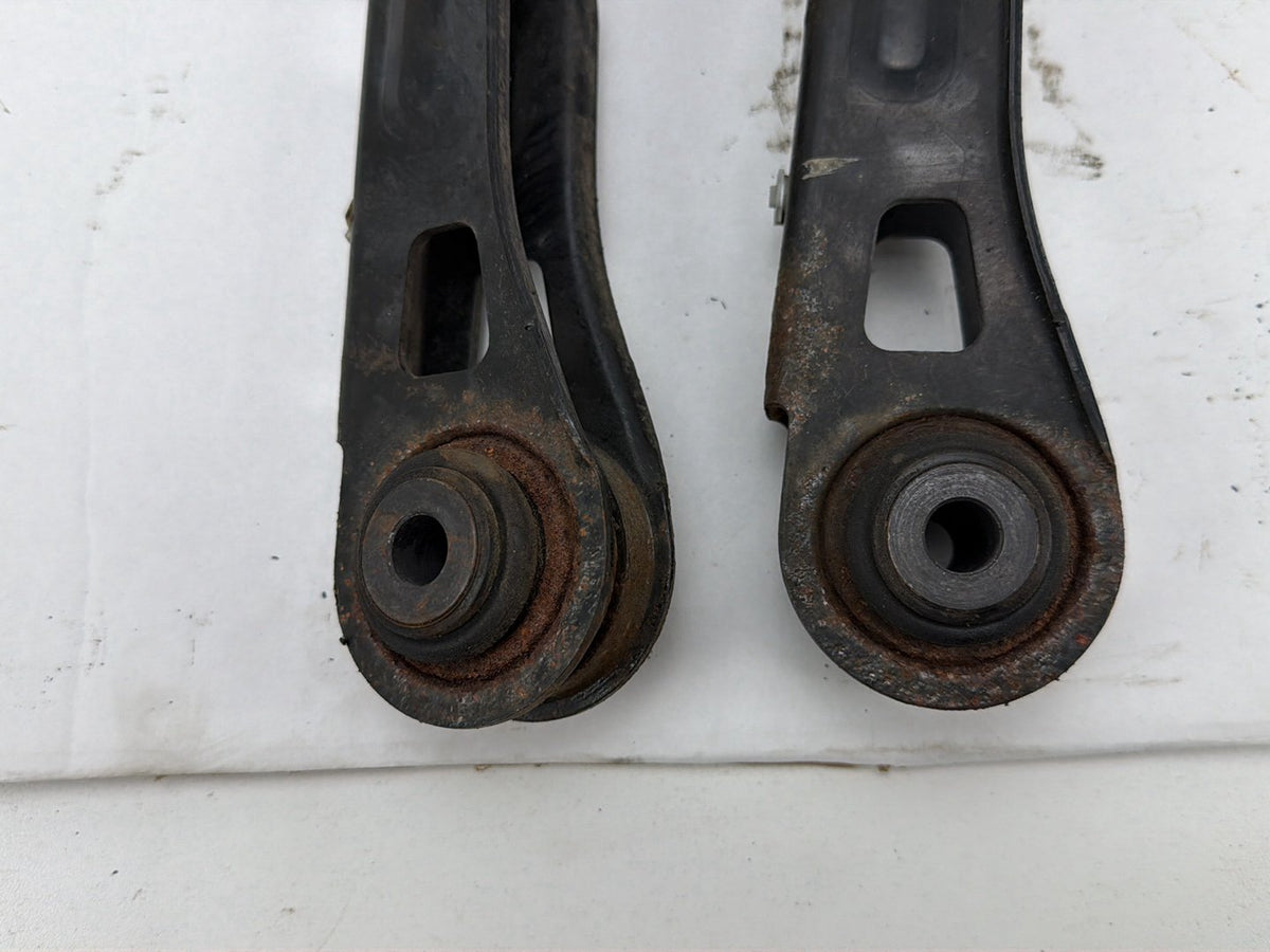 2014 BMW X1 E84 SUV Right Rear Lower Control Arm 20343410 OEM
