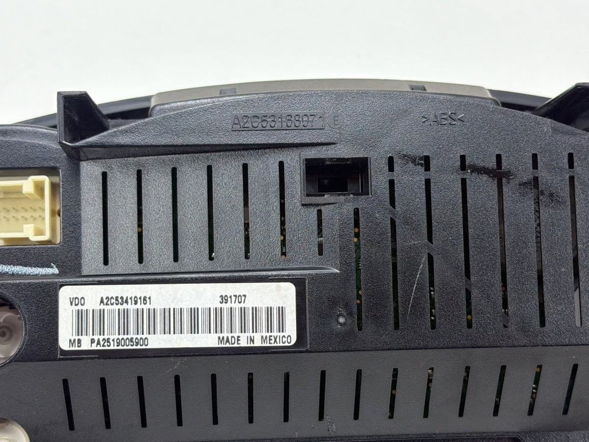 2007-2013 Mercedes-Benz R350 W251 Speedometer Instrument Cluster A2519005900 OEM