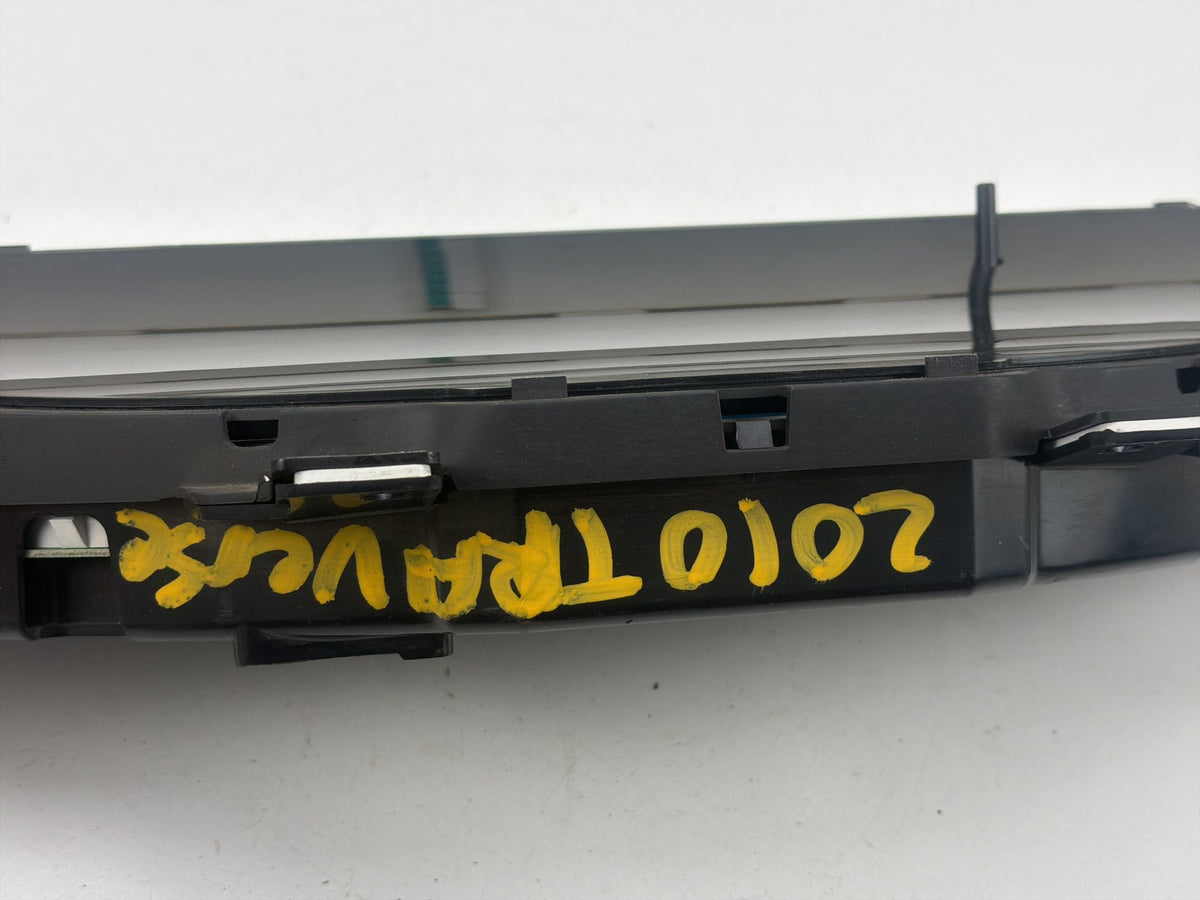 2009-2013 Chevrolet Traverse - Instrument Cluster Speedometer 20865615 OEM