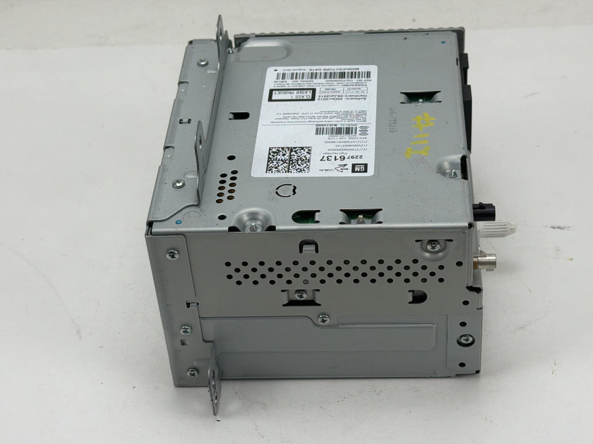 2013-2016 Chevrolet Cruze AM FM Radio Receiver CD Player 22976137 OEM