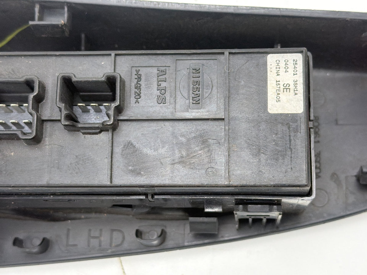 2013-2019 Nissan Sentra Driver Master Power Window Switch 25401-3SH1A OEM