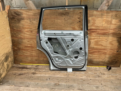 2007- 2015 Audi Q7 3.6 Premium Rear Left Driver Side Door Shell OEM.