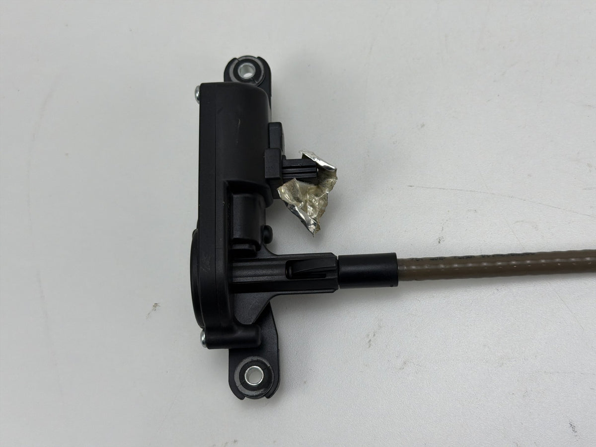 2006-2013 Mercedes-Benz R350 Rear Right Side Quarter Window Motor Actuator OEM