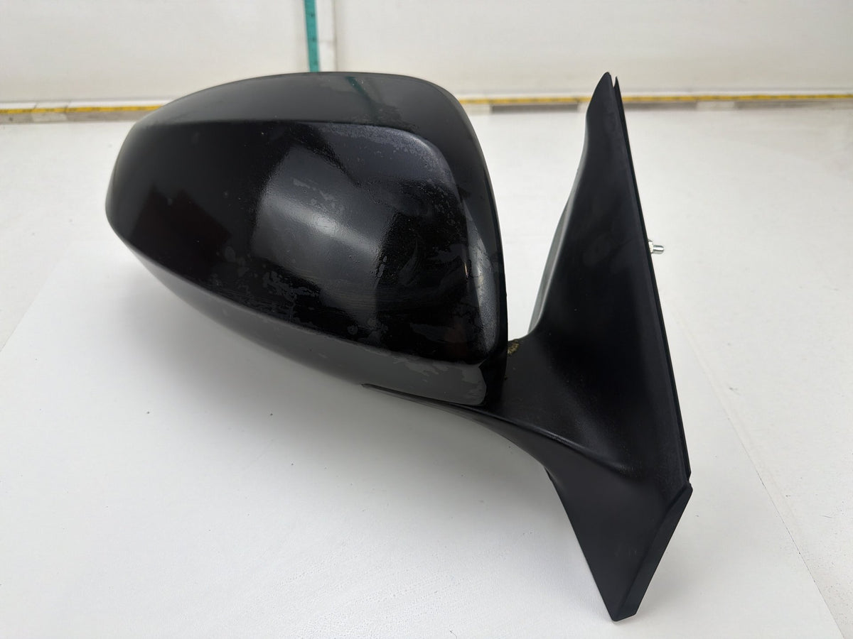 2010-2013 Suzuki Kizashi Right Passenger Side View Door Mirror E4022986 OEM