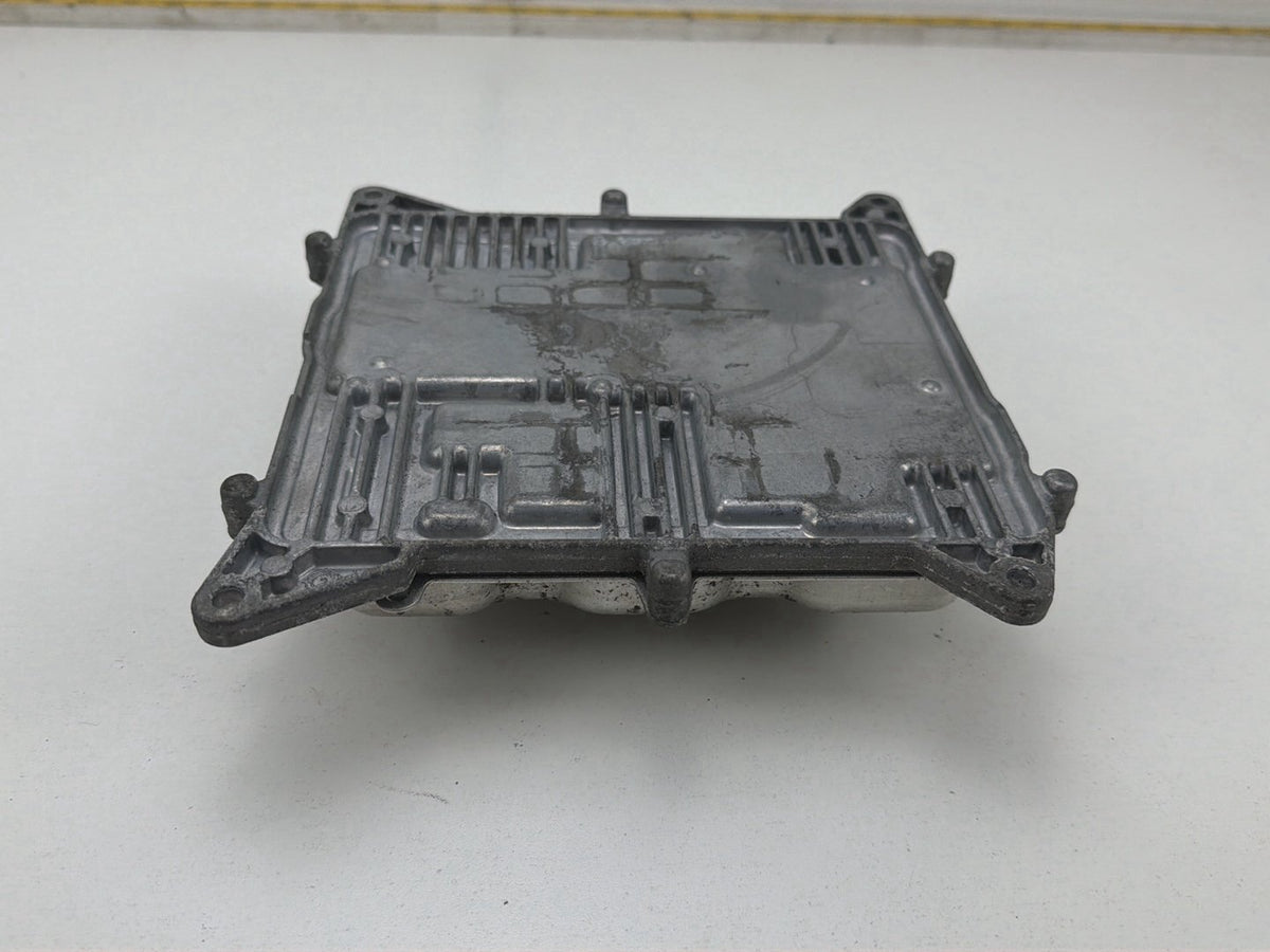 2014 BMW X1 E84 SUV Engine ECU- Security Set 8626899 OEM