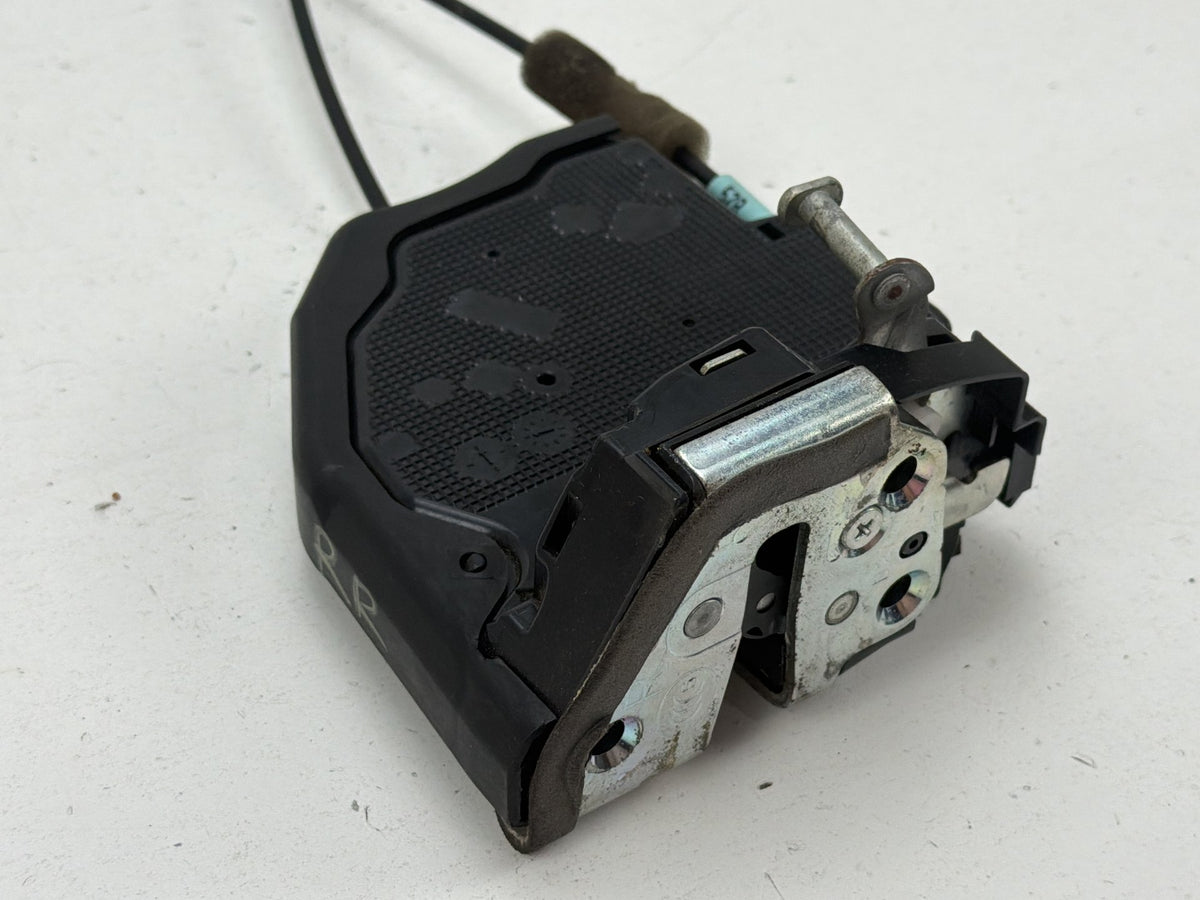 2006-2009 Lexus ES350 V40 - Right Passenger Door Lock Latch Actuator A046693 OEM
