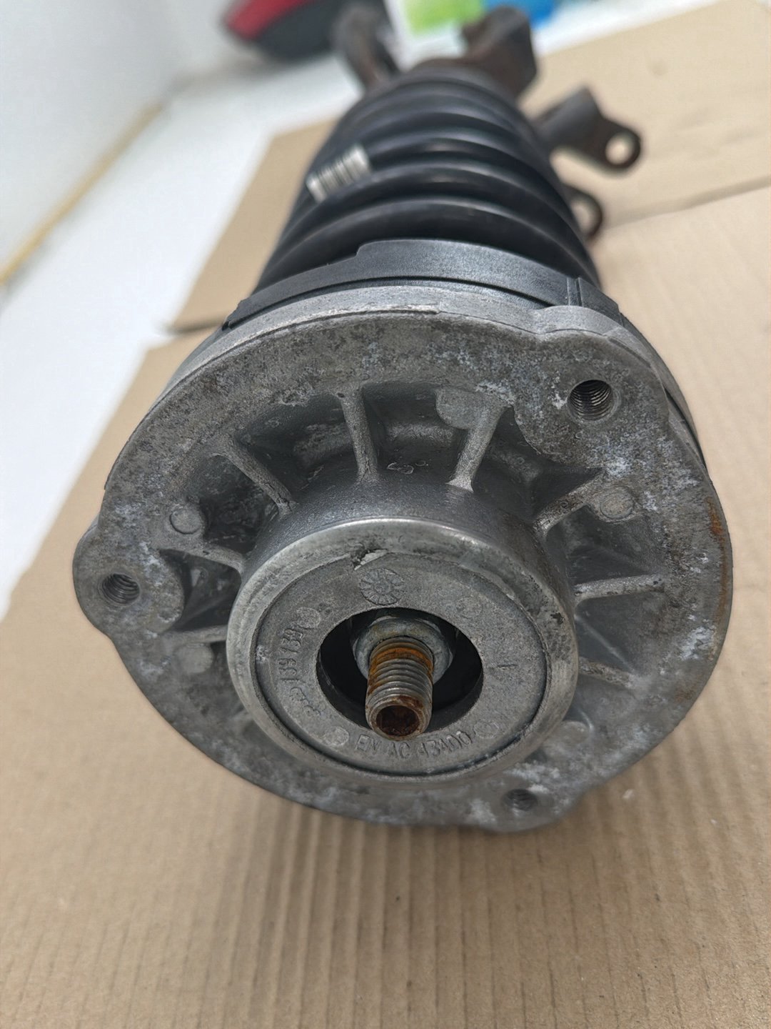 2012-2016 BMW 528i F10 Front Right Strut Shock/ Spring Assembly 6852874 OEM