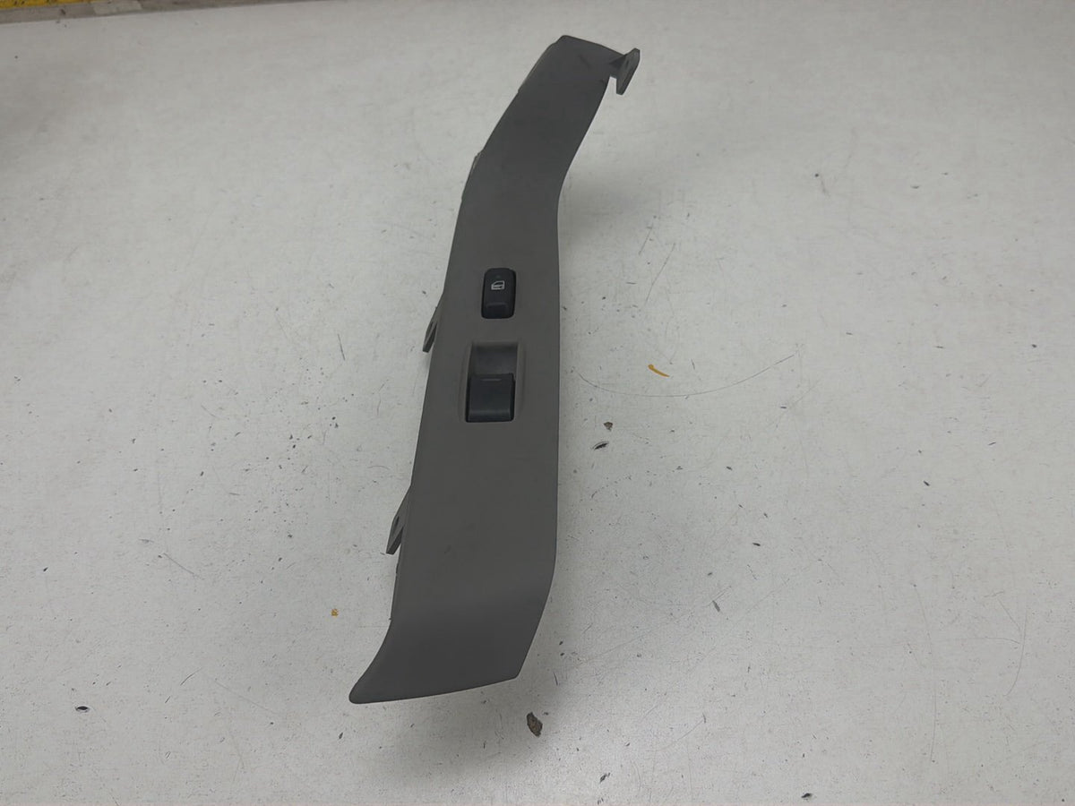 2003-2009 Toyota 4Runner Front Right Side Door Window Switch w/ Bezel Trim OEM