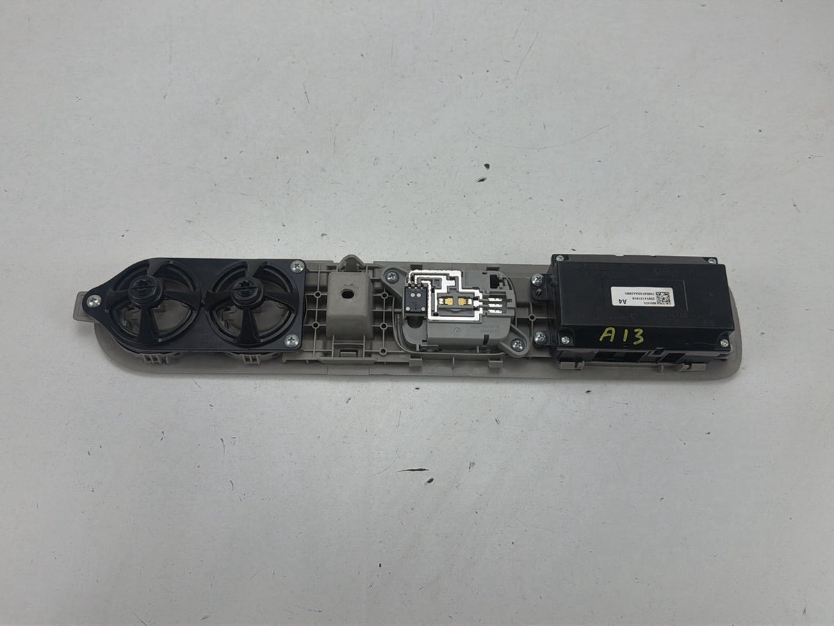 2014-2017 Honda Odyssey Rear Ceiling Reading Light AC Vent 83226-TK8-A0 OEM