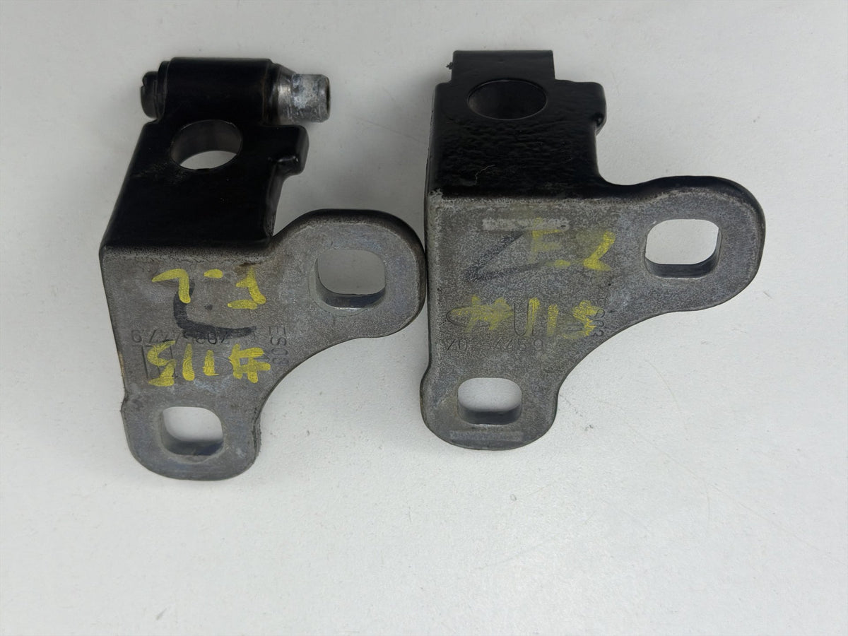 2010-2012 Land Rover Range Rover Front Left Side Upper Lower Door Hinge Set OEM