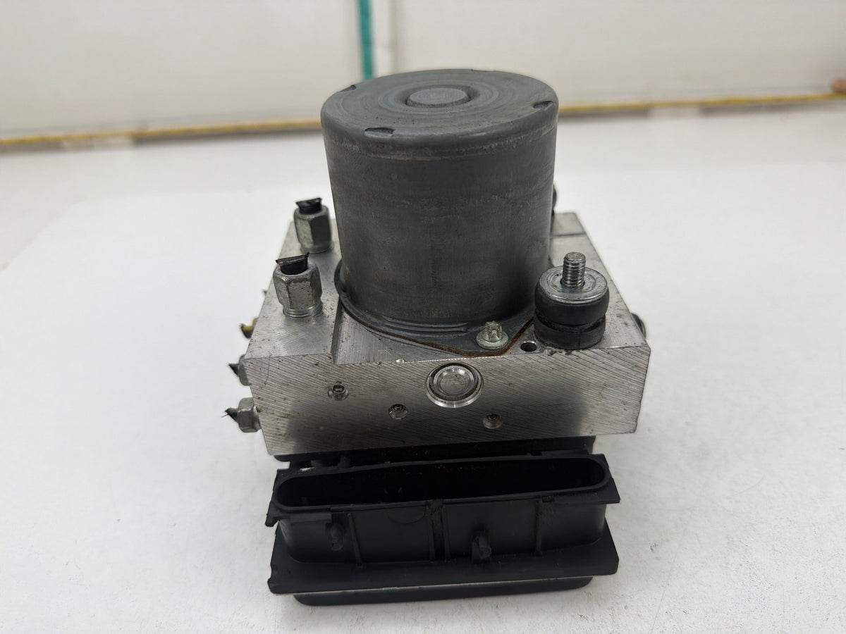 2009-2012 Infiniti FX35 ABS Anti-Lock Brake Pump Actuator Module 0265230353 OEM