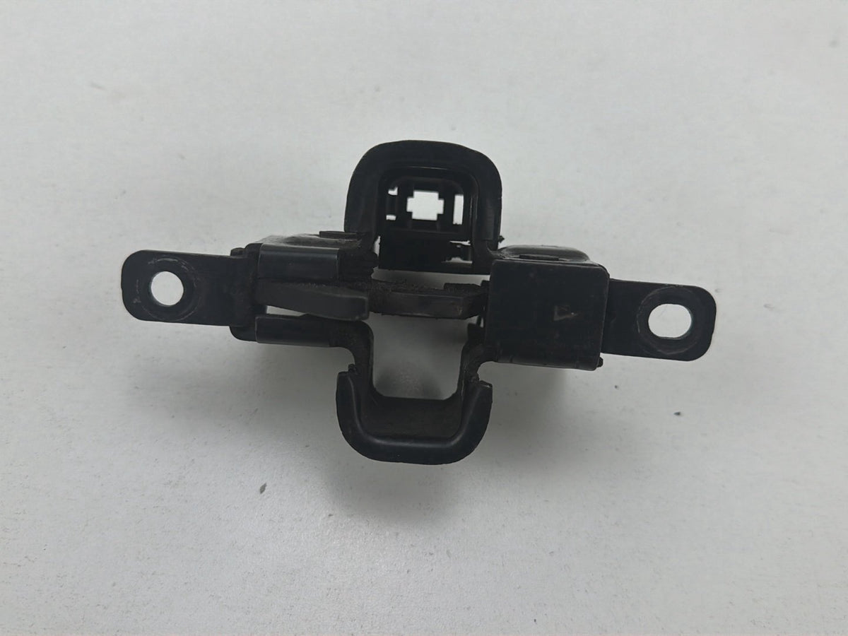 2007-2013 Mercedes-Benz S-Class W221 Engine Hood Lock Latch A2218870025 OEM