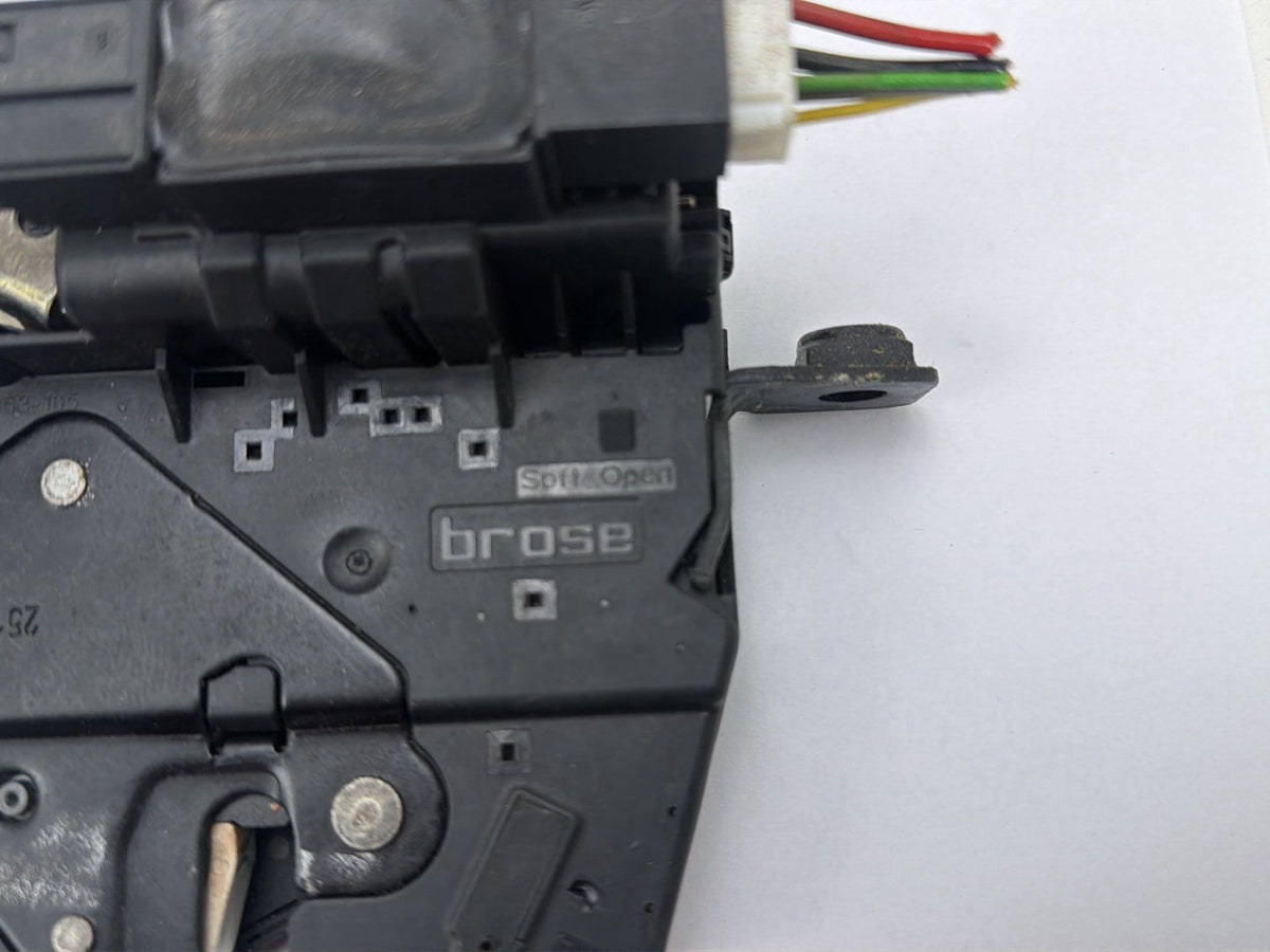 2011-2016 BMW 550i xDrive Rear Trunk Lid Latch Lock Opener Actuator 966929 OEM