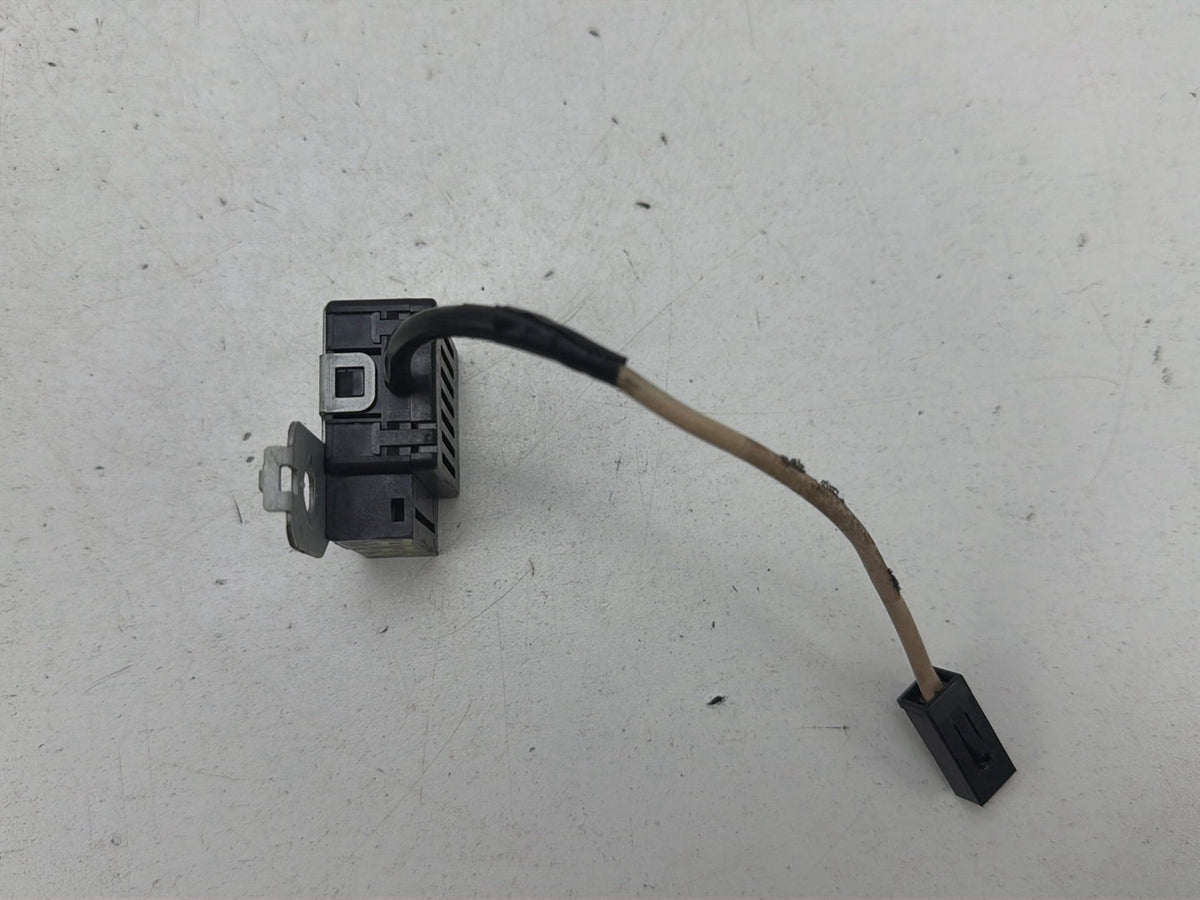 2008-2013 Infiniti G37 Sedan-Rear Window Windshield Defroster Resistor Relay OEM