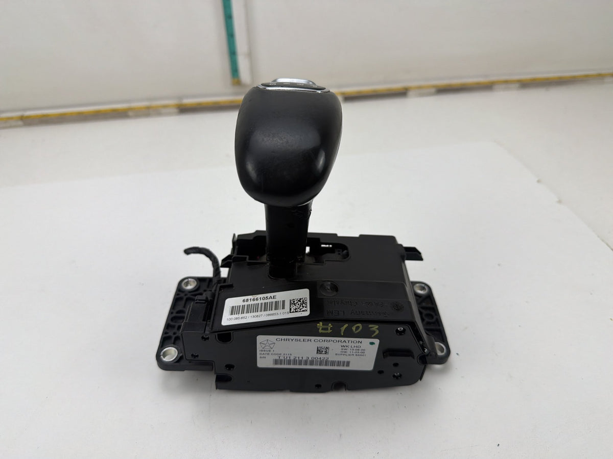 2014-2015 Jeep Grand Cherokee Transmission Gear Shifter 68166105AE OEM