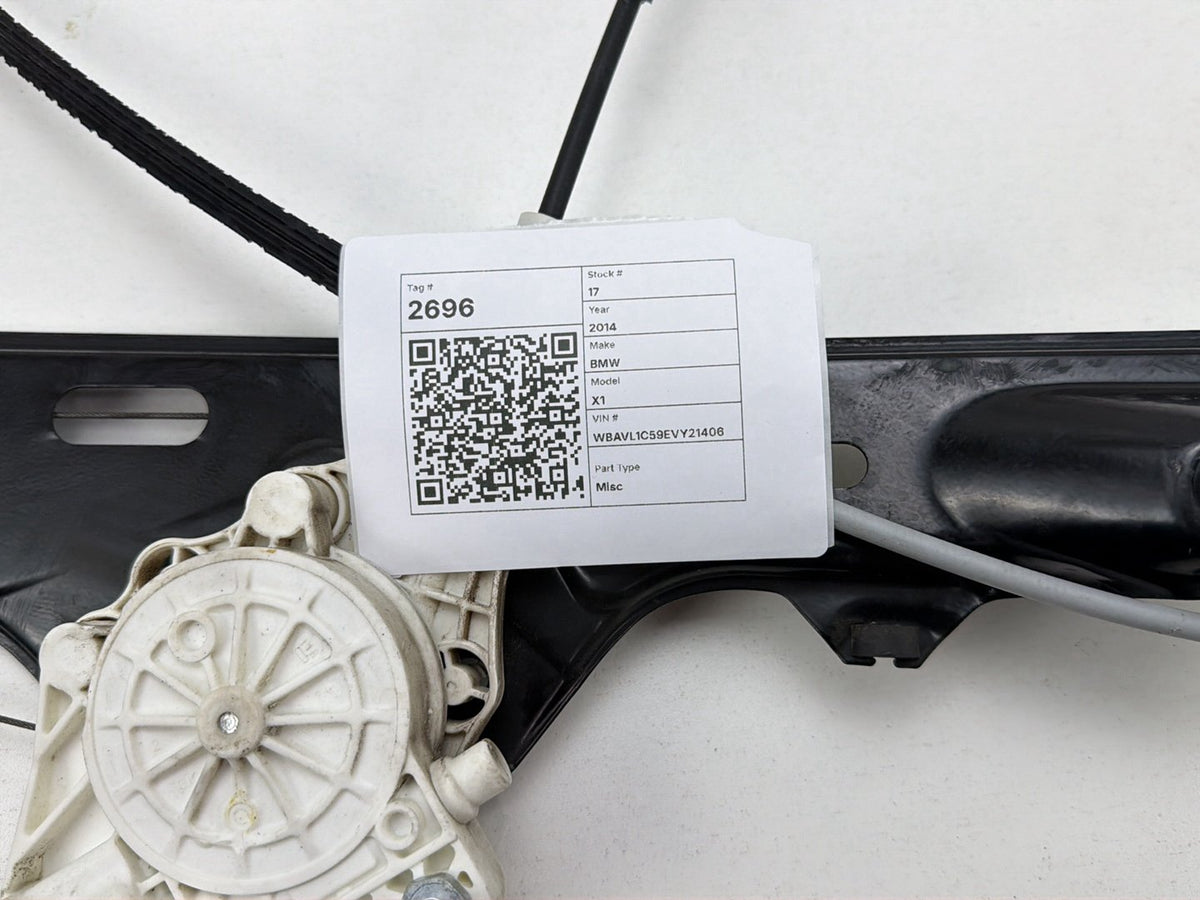 2012-2014 BMW X1 E84 Left Front Window Regulator/Motor OEM