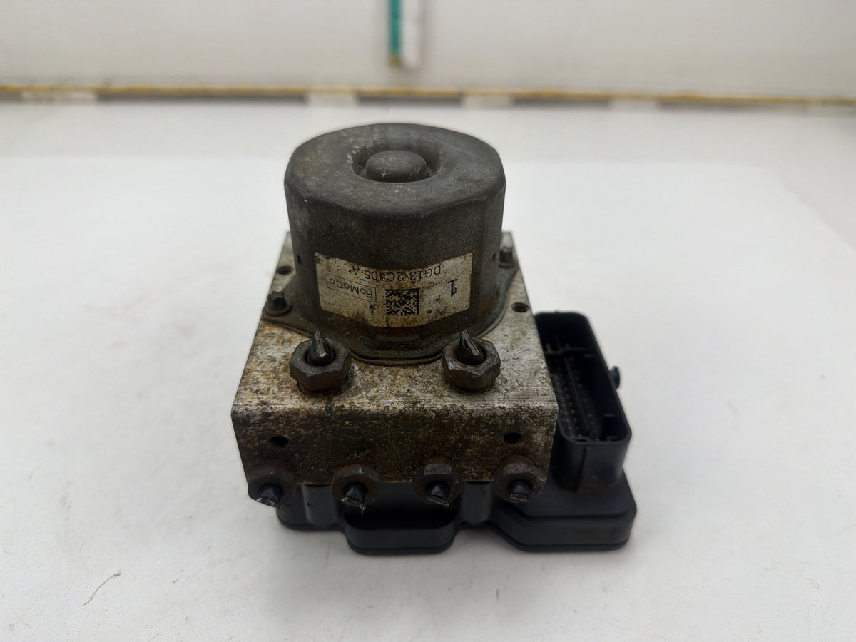 2013-2015 Ford Taurus Anti-lock Brake Abs Pump Module DG13-2C405-A OEM