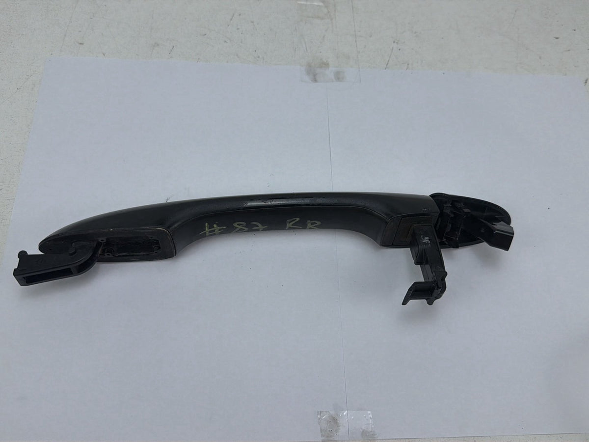 2015-2021 Kia Sedona Rear Right Passenger Side Exterior Door Handle OEM