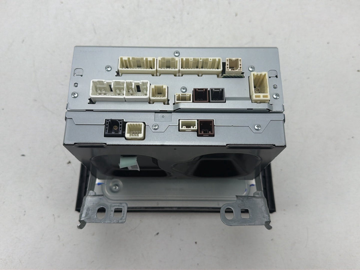 2015-2019 Toyota Sienna Radio Receiver CD Player Display Screen 86100-08062 OEM