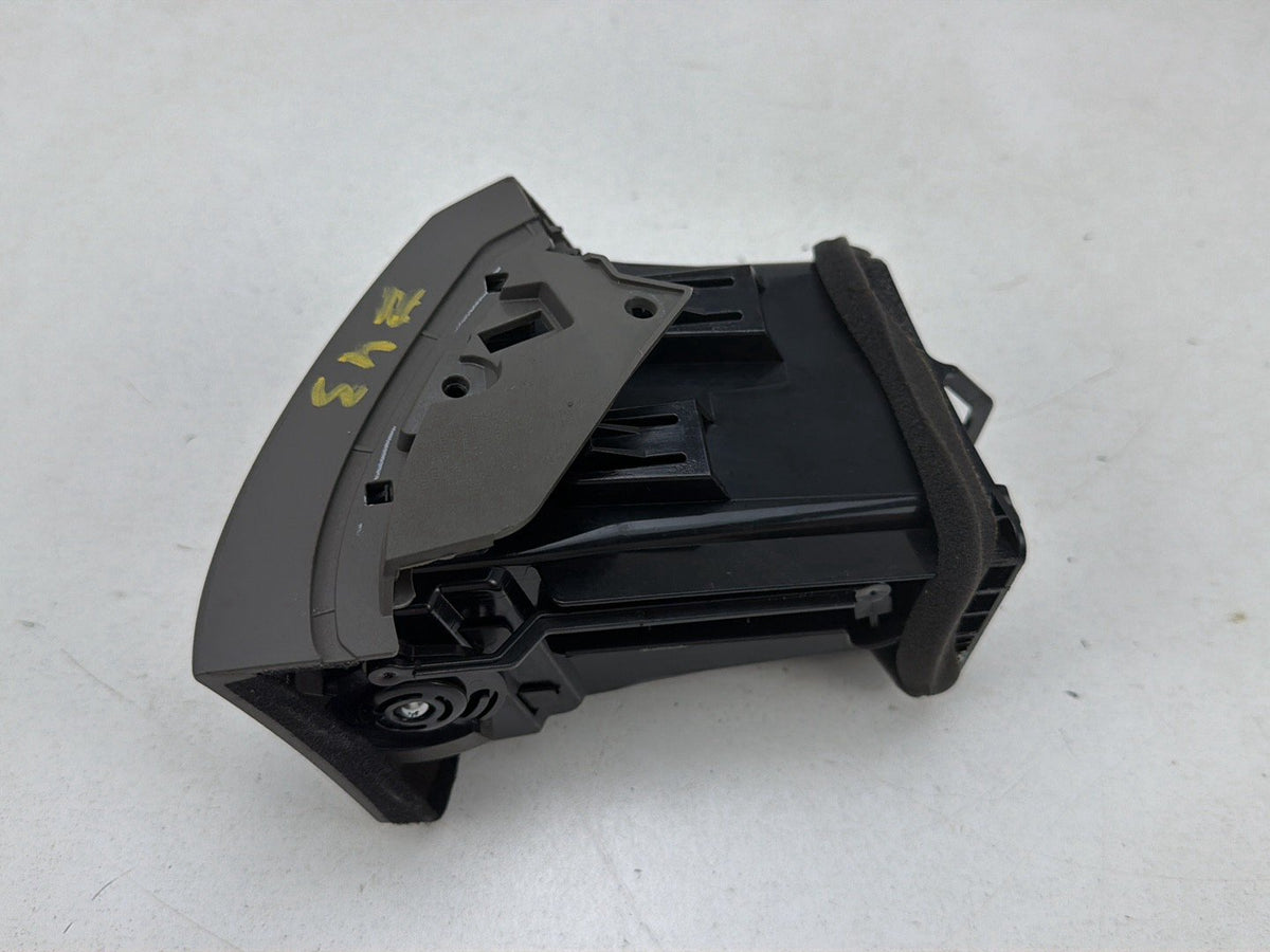 2009-2013 Infiniti G37 Right Passenger Side A/C Air Vent 68751-JK00A OEM