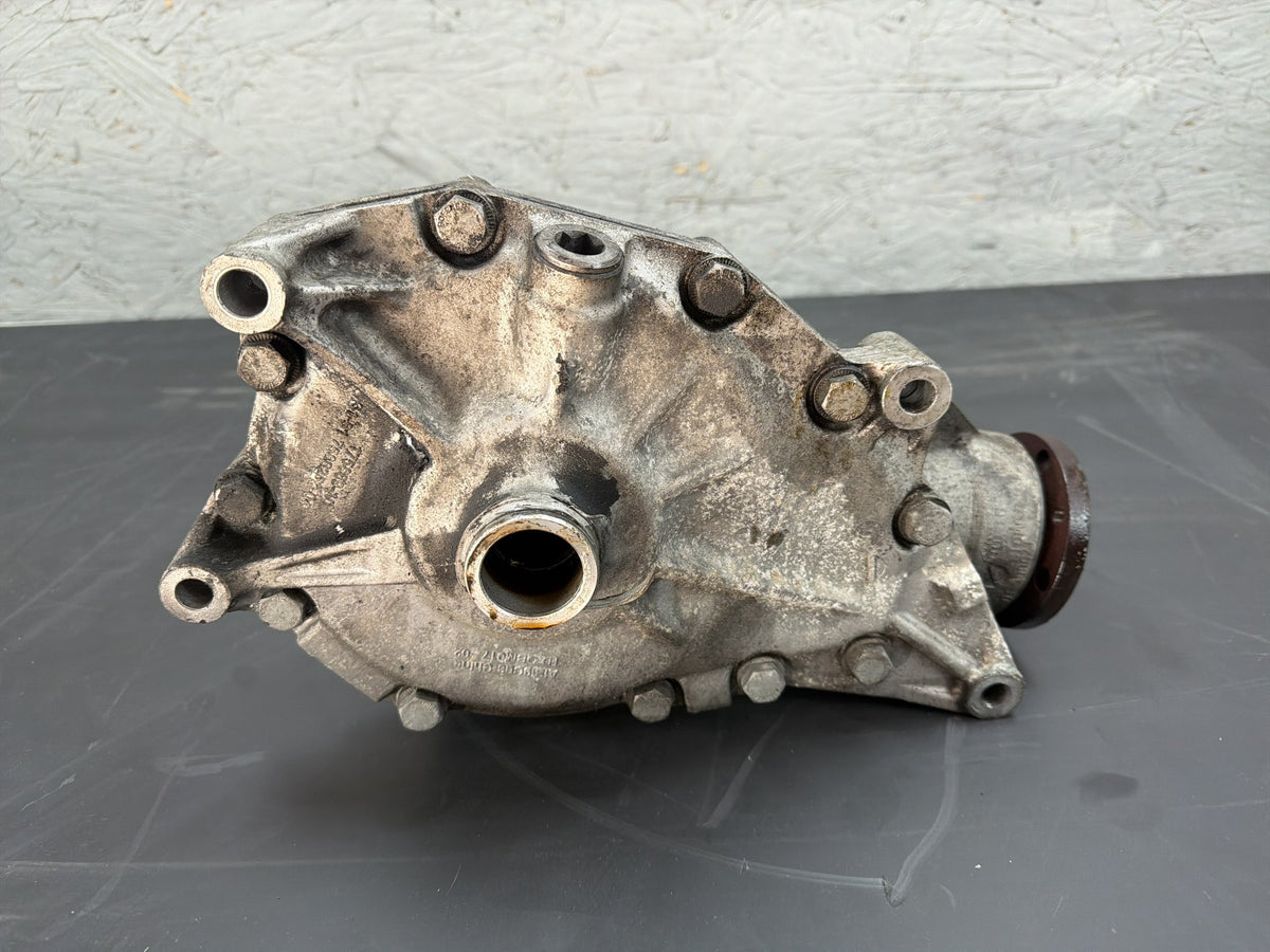 2011-2013 BMW X5 Front Axle Final Drive Differential Carrier OEM