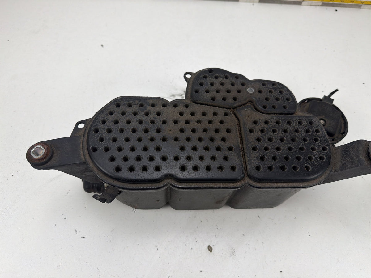 2012-2018 Audi A7 4G Evap Fuel Vapor Emission Charcoal Canister 8K0201801C OEM