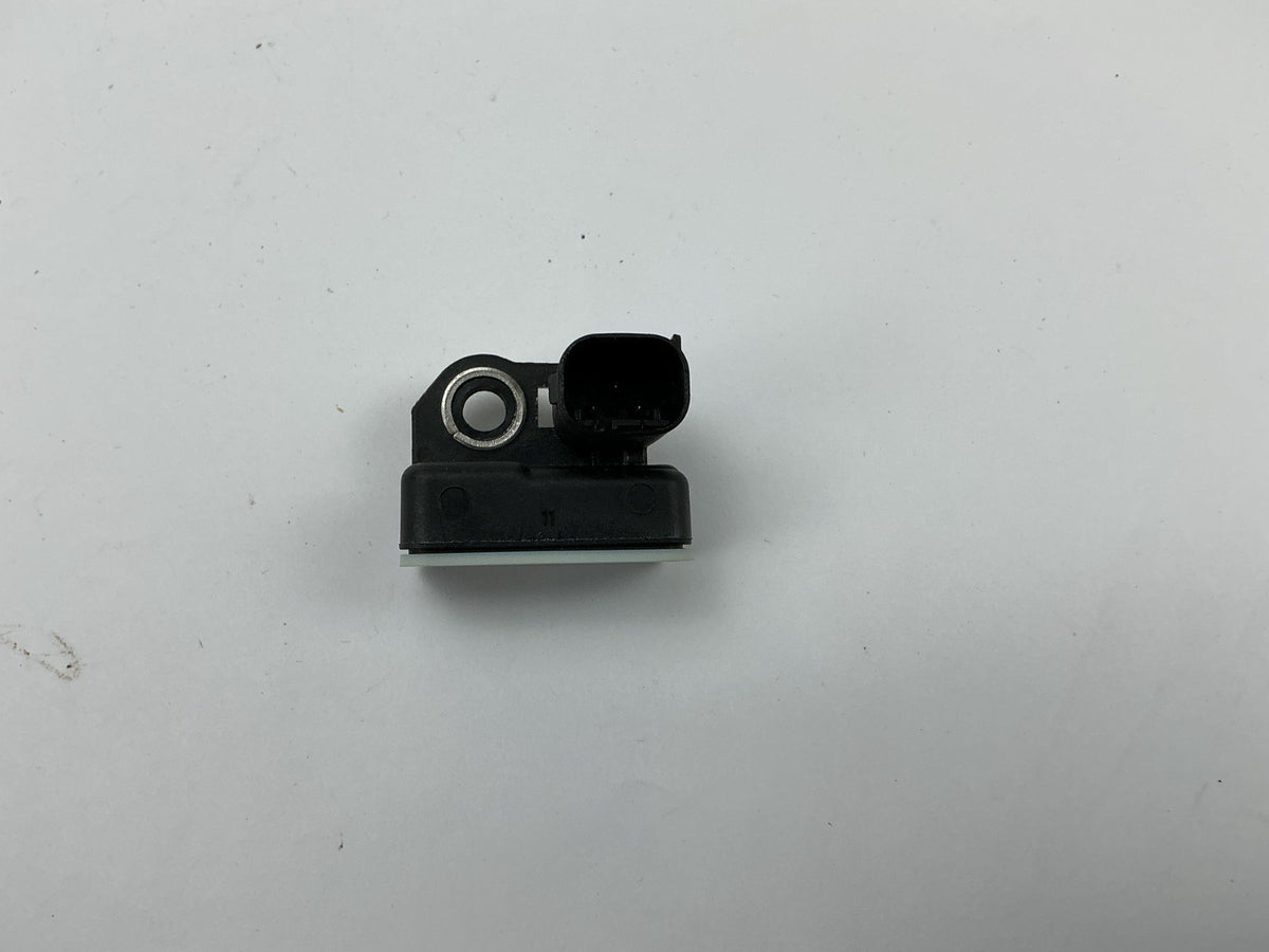 2013-2016 Mercedes-Benz GL63 AMG X166 Left Lateral Acceleration Yaw Sensor OEM