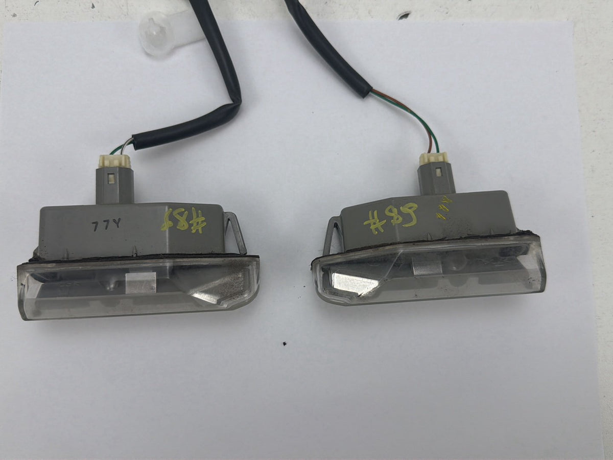 2007-2012 Lexus ES350 Rear License Plate Light Lamps Pair OEM