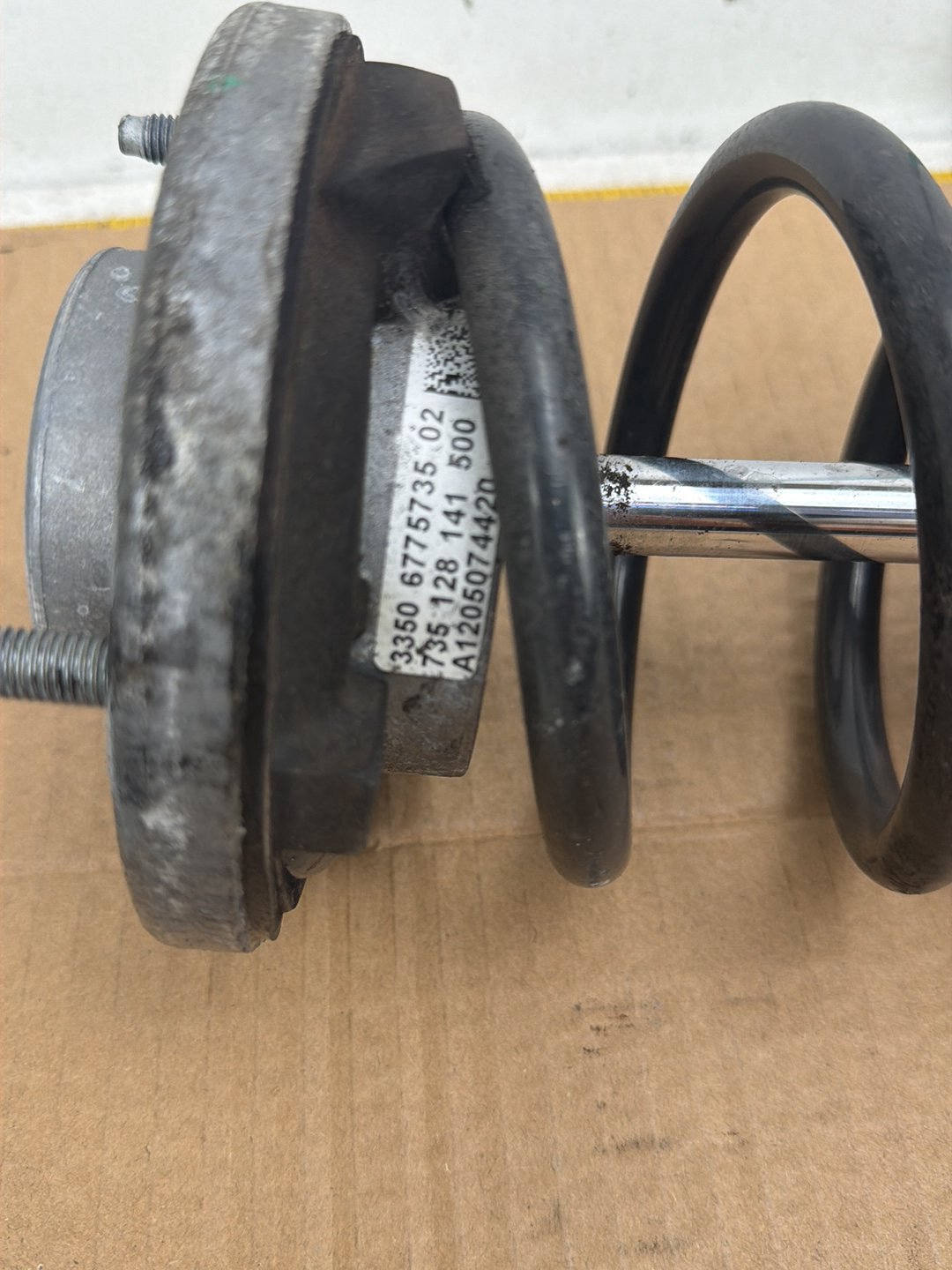2012-2014 BMW 528i F10 Left Rear Shock Absorber 814903008567 OEM