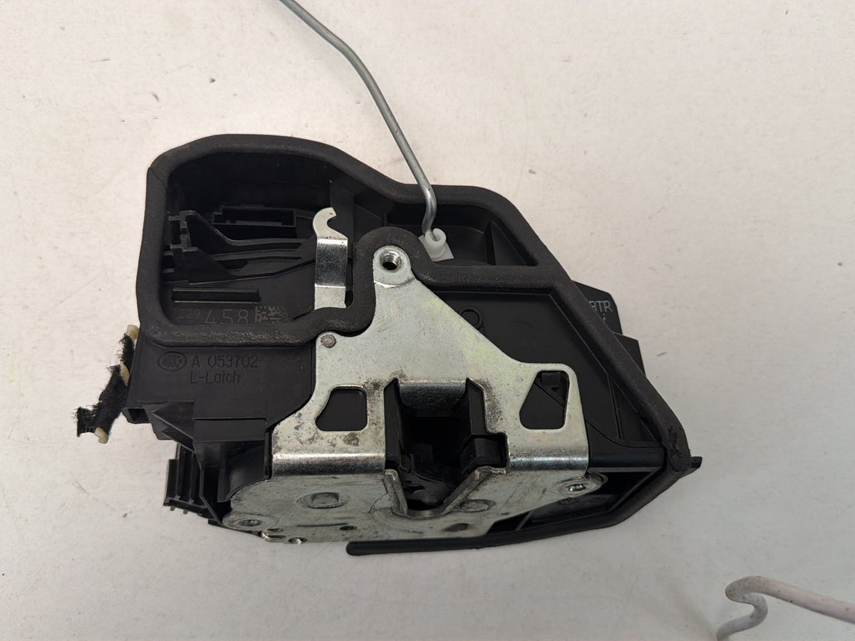 2014-2016 BMW 228i F22 Front Right Passenger Side Door Lock Latch Actuator OEM