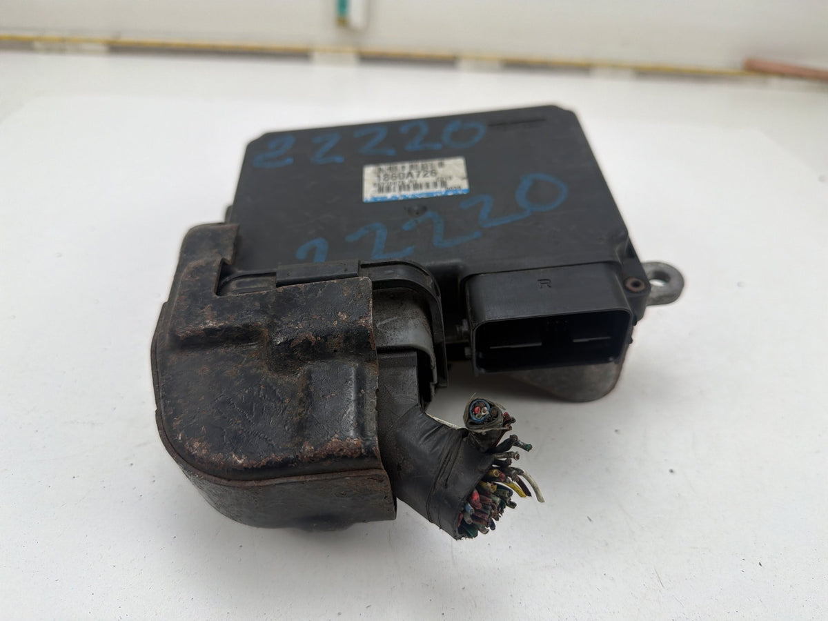 2007 Mitsubishi Outlander Engine Control Module 1860A726 OEM