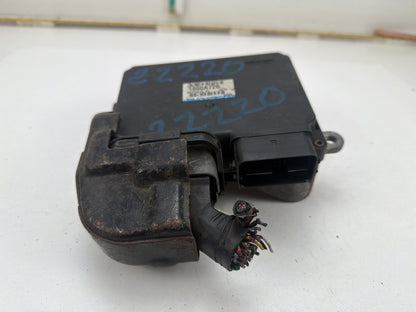 2007 Mitsubishi Outlander Engine Control Module 1860A726 OEM