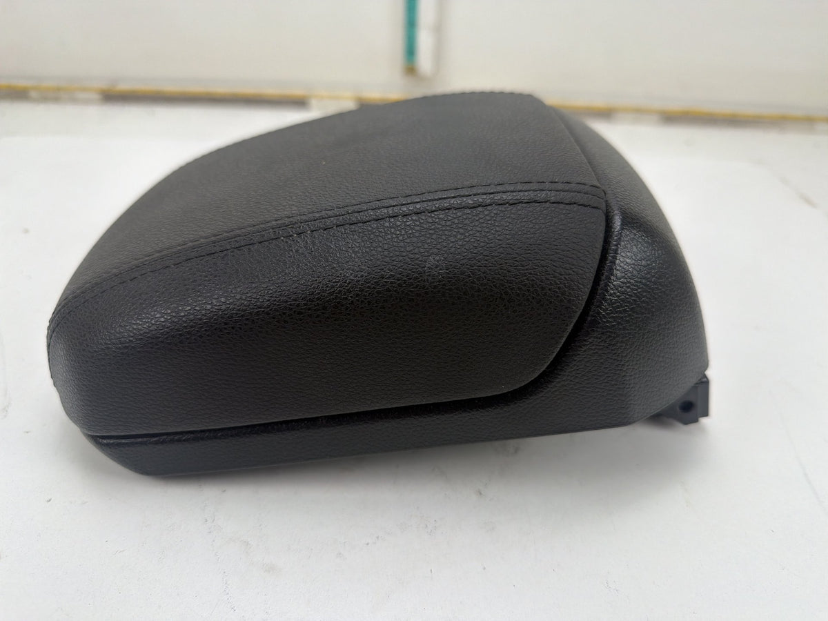 2011-2016 Chevrolet Cruze J300 Center Console Armrest Lid Cover 95407042 OEM