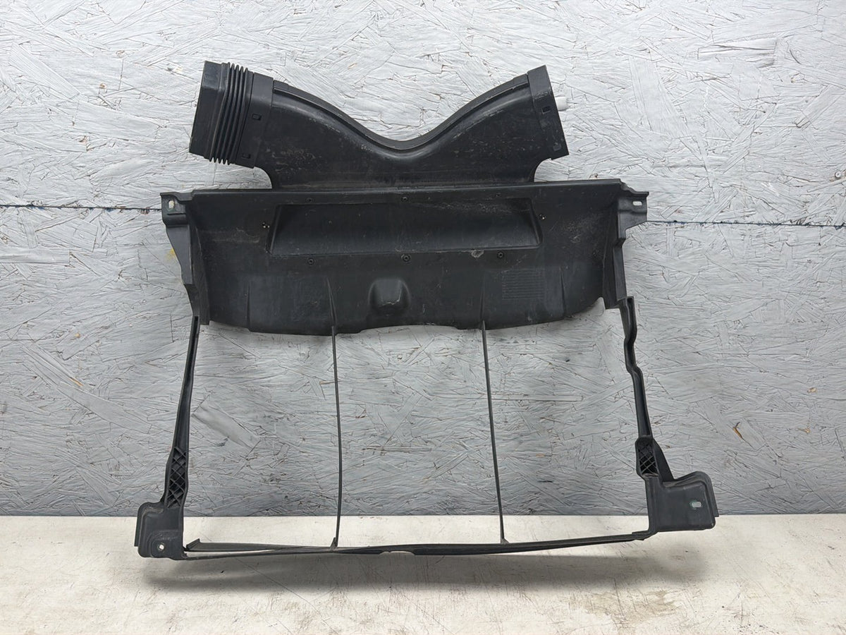 2014-2020 Maserati Ghibli Front Radiator Air Guide Deflector Intake Duct OEM
