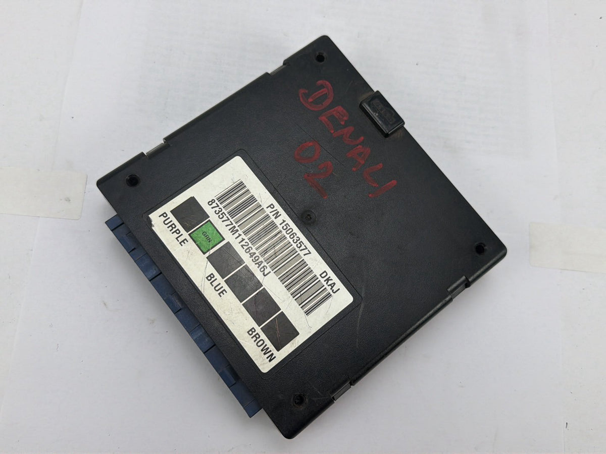 2000-2002 GMC Yukon Denali Body Control Module BCM 15063577 OEM