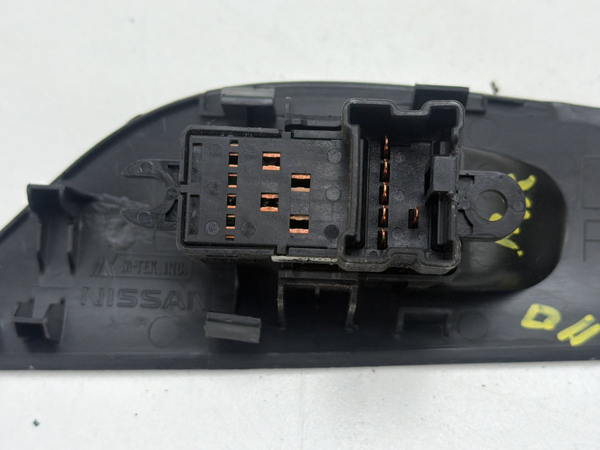 2013-2018 Nissan Altima - Rear Right Side Door Window Switch 82960-3TA0X OEM