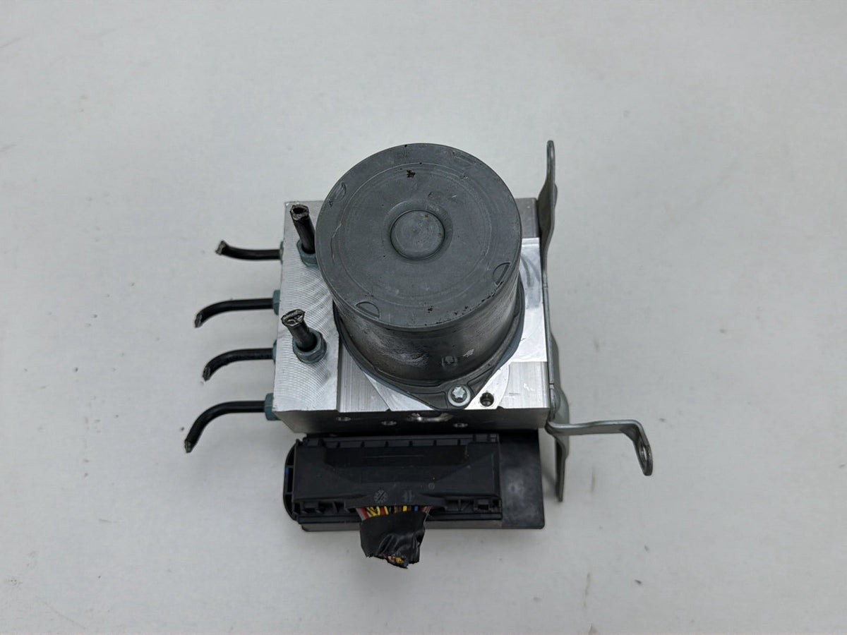 2012-2015 BMW X1 E84-ABS Anti-Lock Brake Pump Module 3451 6860216-01 OEM