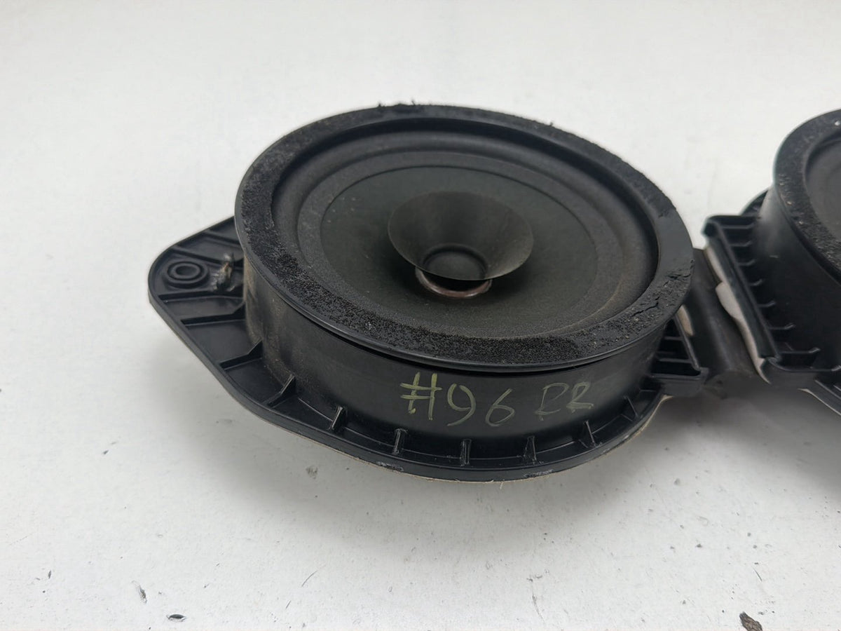 2010-2016 Buick LaCrosse Rear Front Right Side Audio Speakers 824193796 OEM