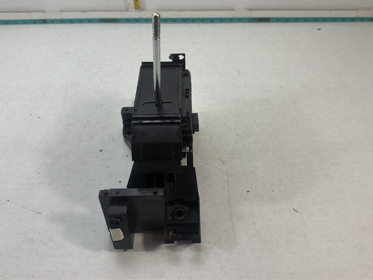 2007-2009 Toyota Camry XV40- Automatic Transmission Gear Shifter Assembly OEM