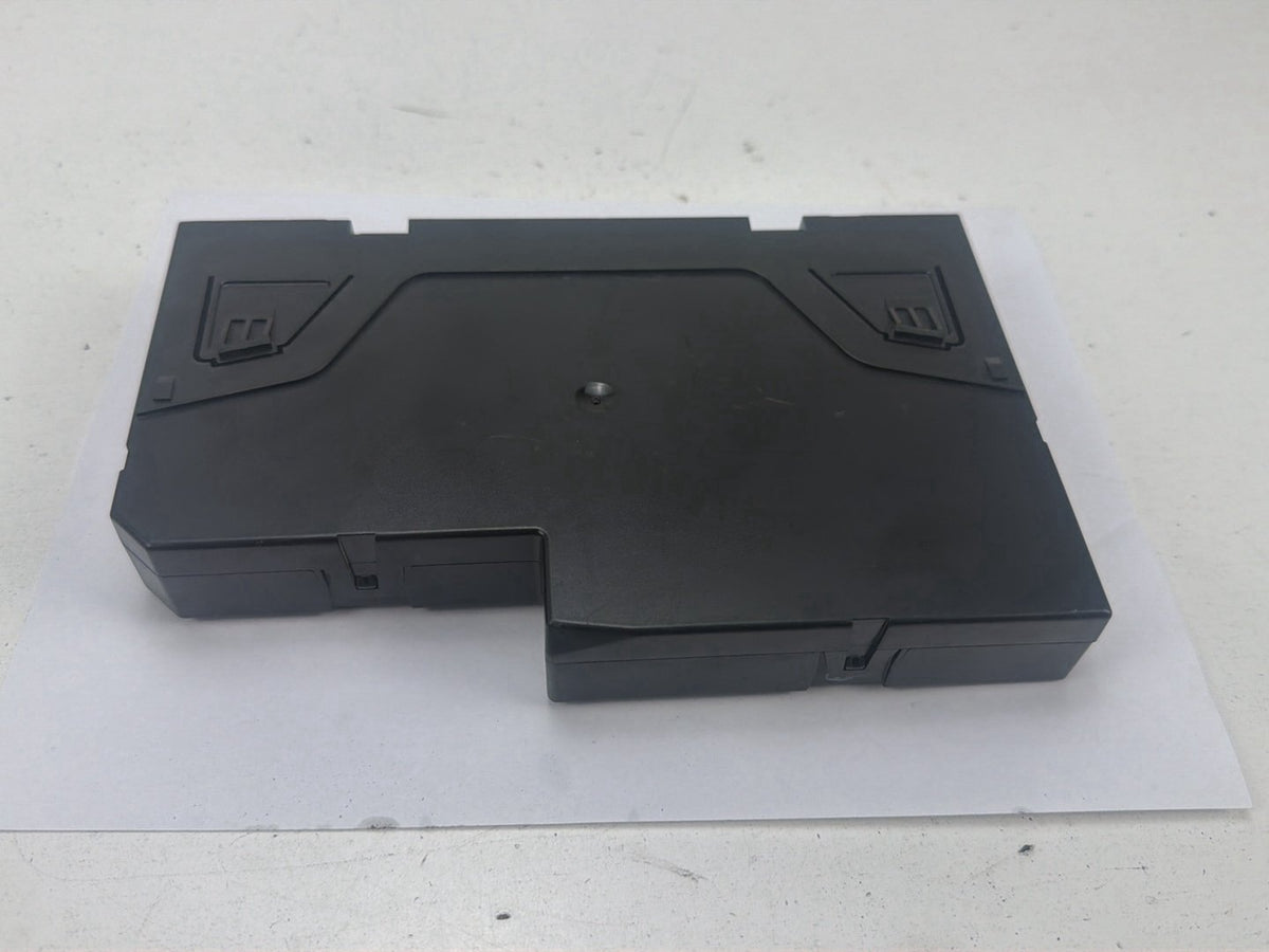 2010-2011 Mercedes-Benz E350 Rear SAM Module Fuse Relay Box A2129000004 OEM
