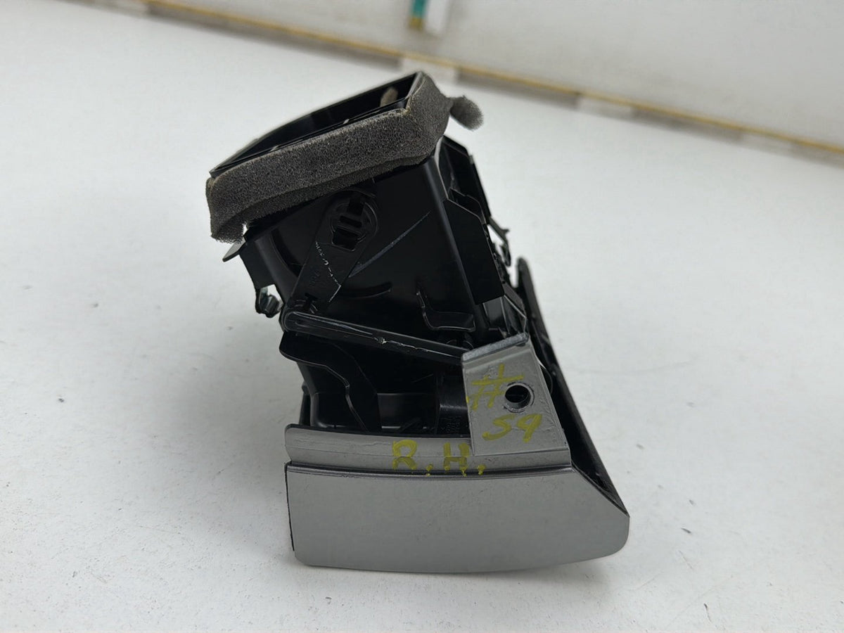 2013-2019 Nissan Sentra B17 Front Right Passenger Dash Air Vent 68760-3SG0A OEM
